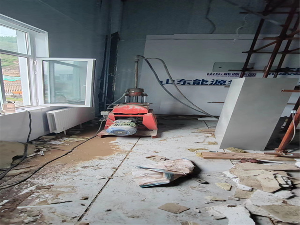 马边地基基础下沉墙体裂缝加固注浆顶升施工